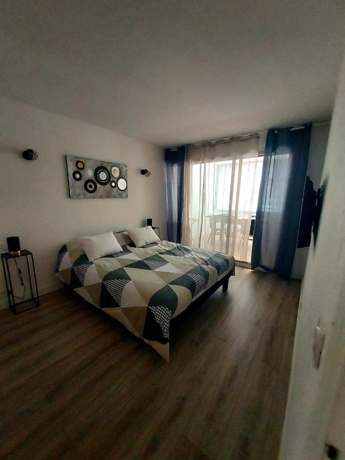Appartement T3 Plein Centre Ville Le Lavandou Dış mekan fotoğraf