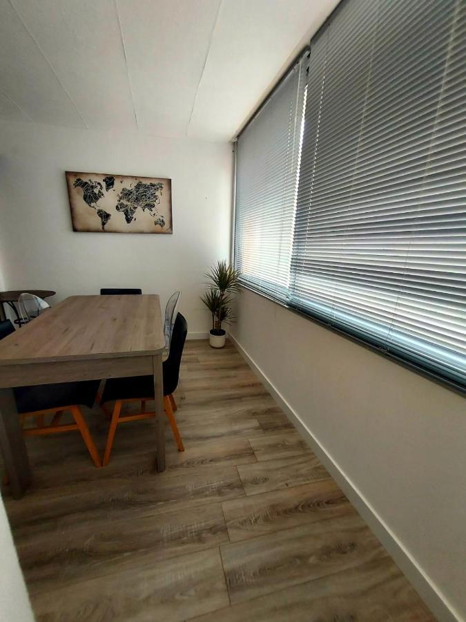 Appartement T3 Plein Centre Ville Le Lavandou Dış mekan fotoğraf